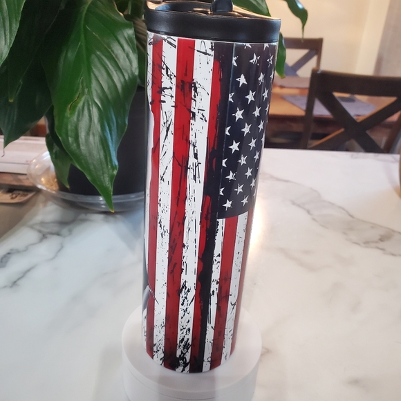 1776 Land of The Free 30oz Tumbler with duo lids  🎉sale - Picture 5 of 11